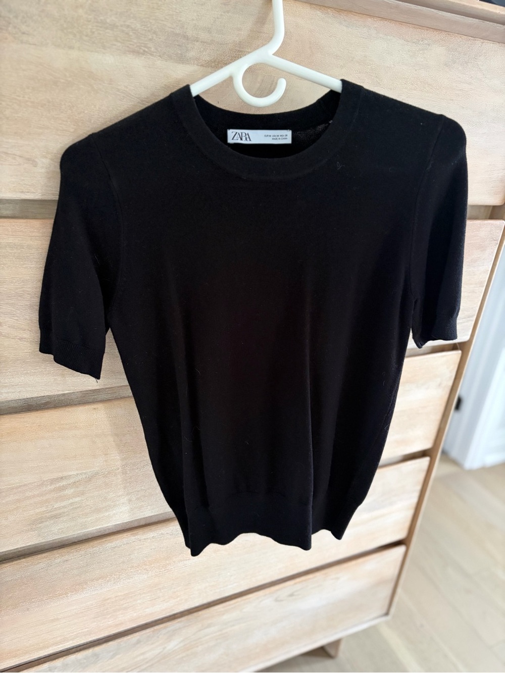 Zara Black Short Sleeve Crewneck Knit